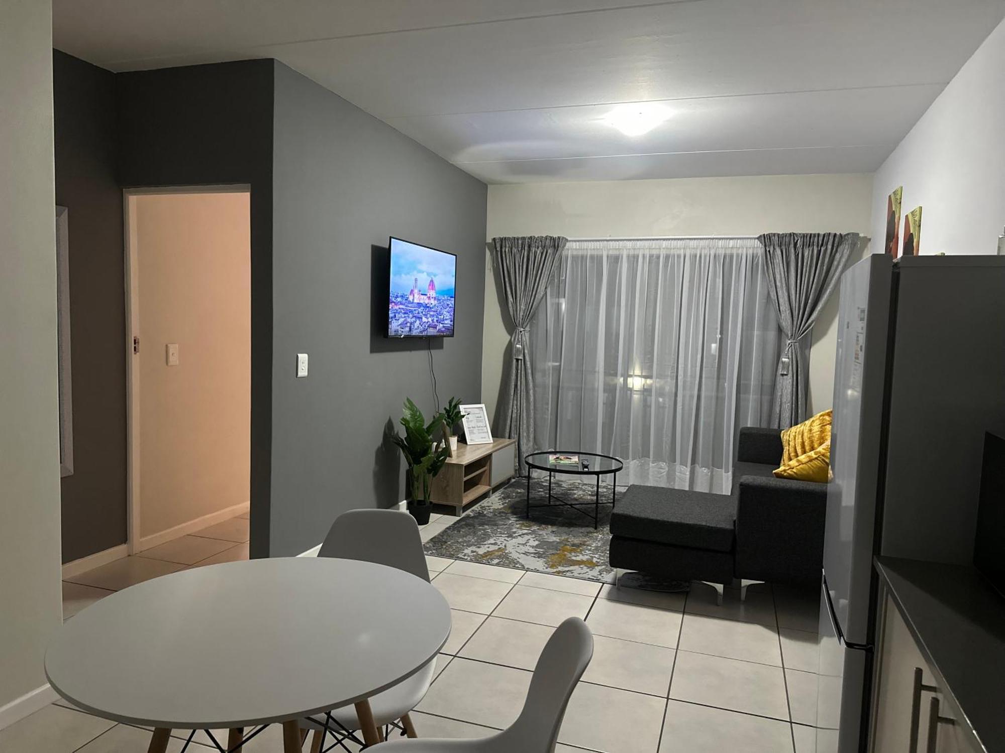 Delightful Retreat In Parklands,cape Farms,cape Town